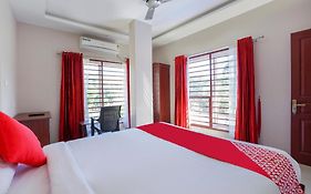 Hitech Residency Alathur 3*